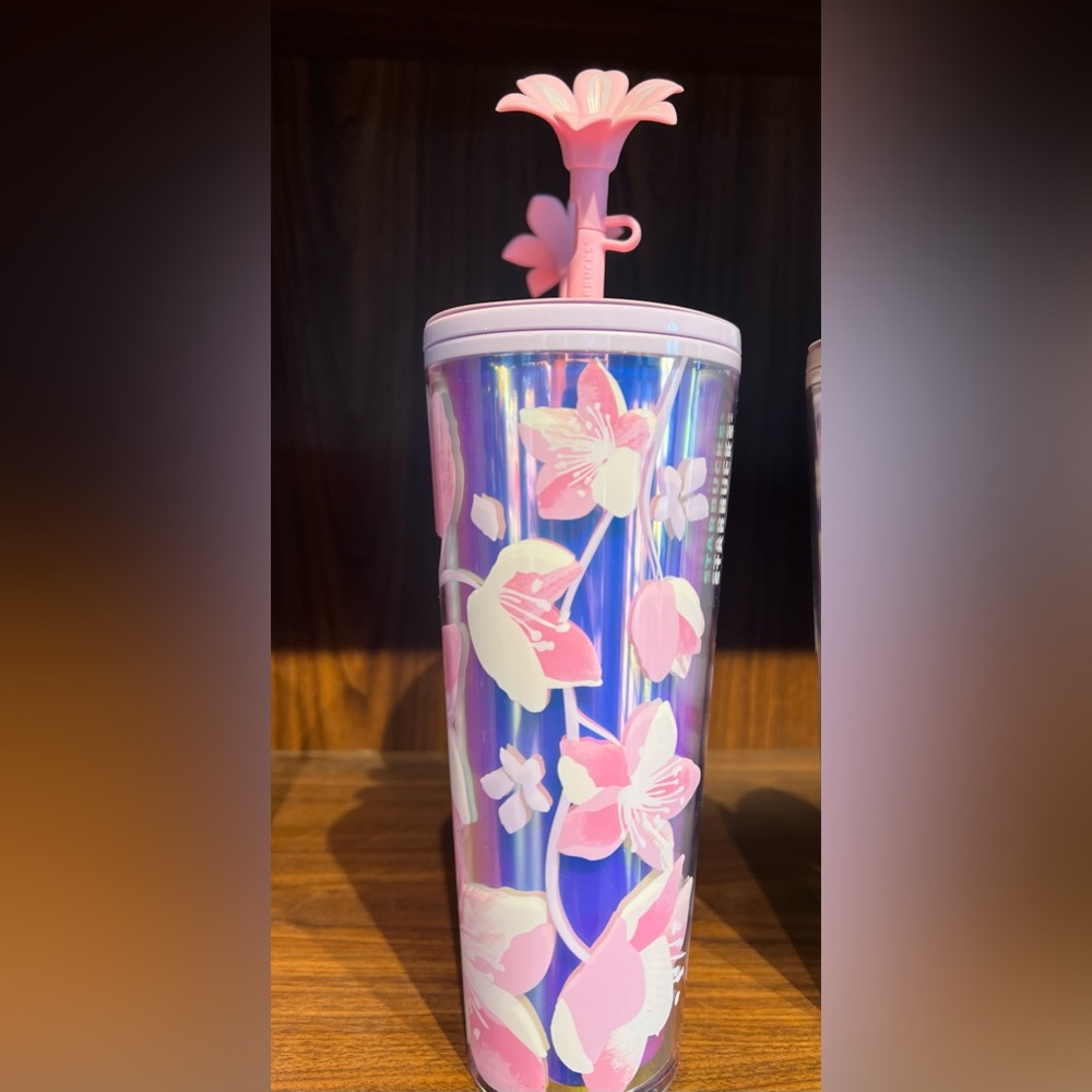 NWTStarbucks 2024 Pink Holographic Cherry Blossom Straw Topper Cover Tumbler